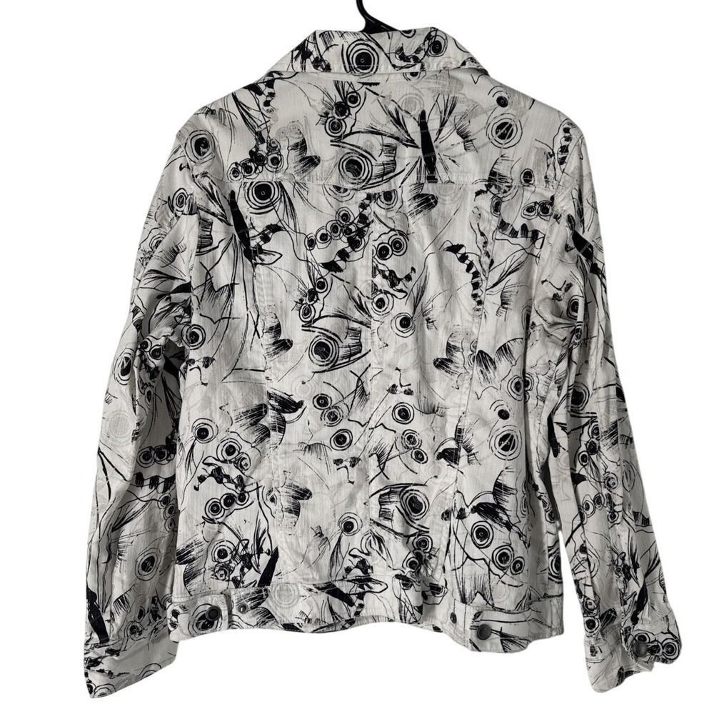 Chico's Platinum Denim Jacket Women's 2 Black White Abstract Print Trucker - Picture 2 of 7